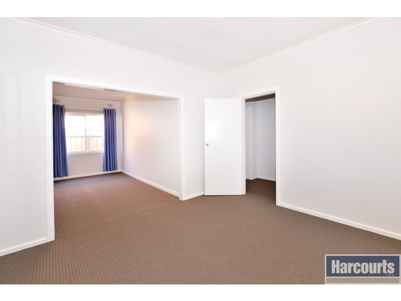 3 Finchley Street, Clovelly Park SA 5042