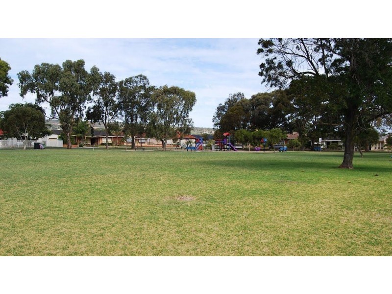 3 Finchley Street, Clovelly Park SA 5042