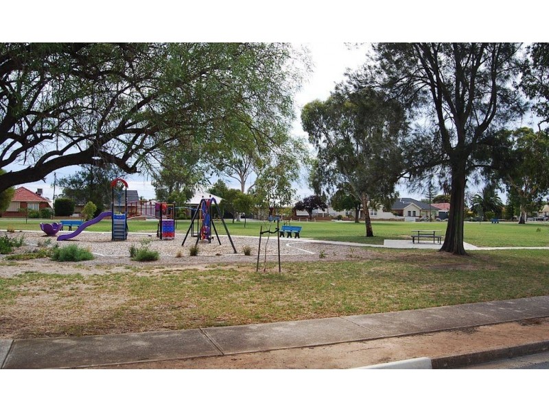 3 Finchley Street, Clovelly Park SA 5042