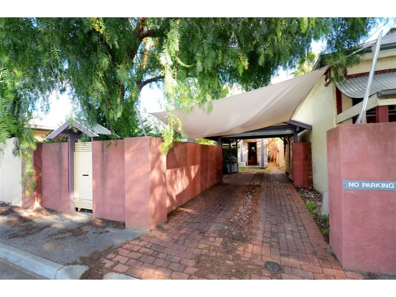 2 Coombe Street, Ovingham SA 5082