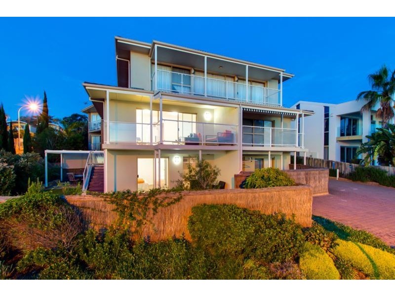 2/222 Esplanade, Seacliff SA 5049
