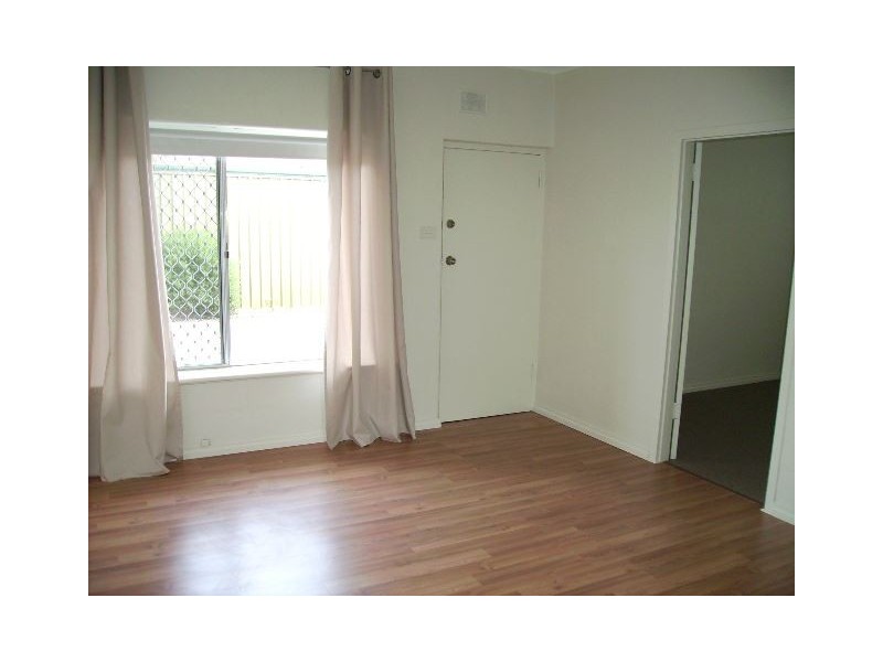 1/14 Chambers Street, Marion SA 5043