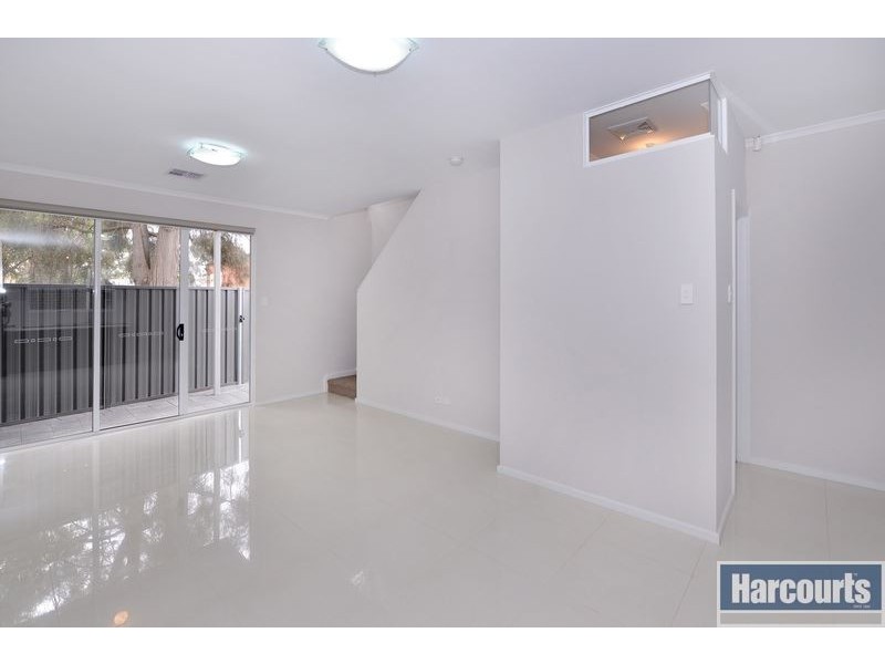 8/67 Conington Crescent, Morphett Vale SA 5162