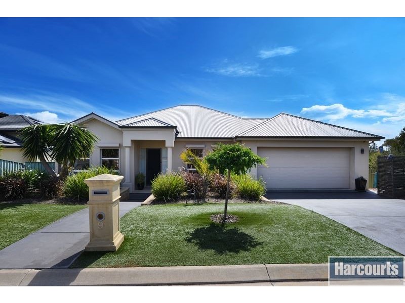 9 Stuart Court, Hallett Cove SA 5158