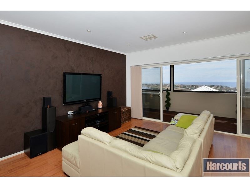 9 Stuart Court, Hallett Cove SA 5158