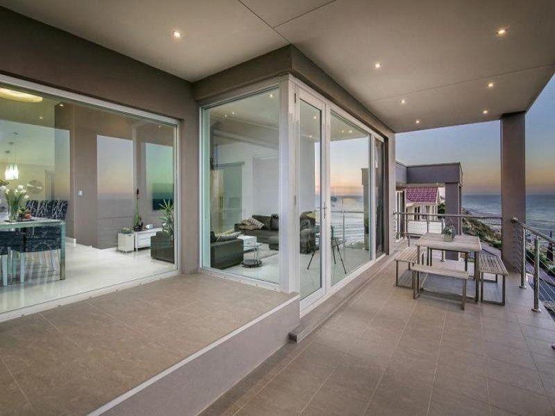 2 Esplanade, Marino SA 5049