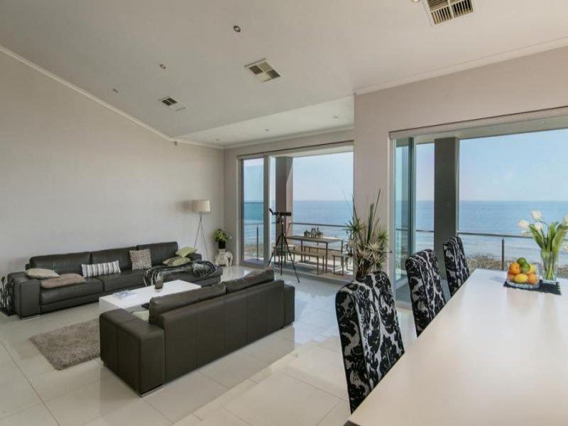 2 Esplanade, Marino SA 5049