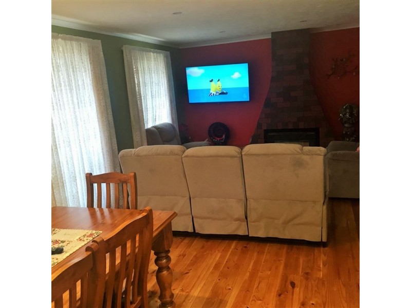 4 Resolute Crescent, Hallett Cove SA 5158