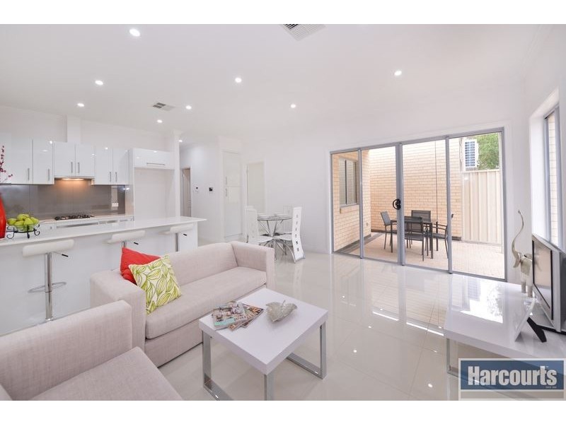 30b Alison Avenue, Marion SA 5043