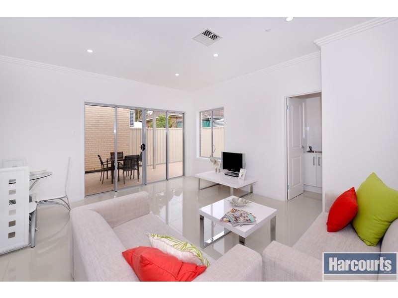 30b Alison Avenue, Marion SA 5043