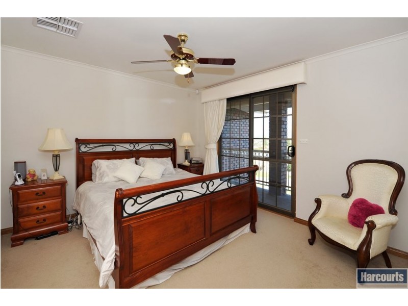 9 Margaret Street, Port Noarlunga SA 5167