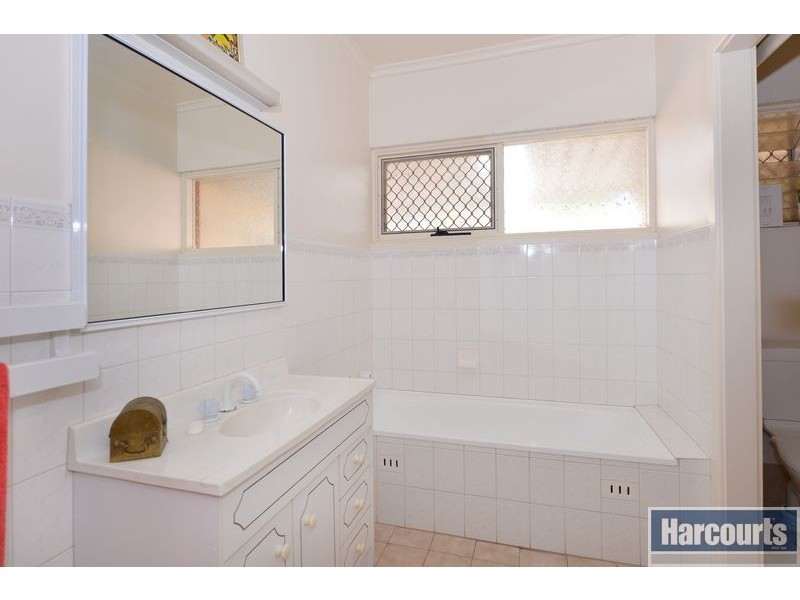 11 Coolinga Road, Marino SA 5049