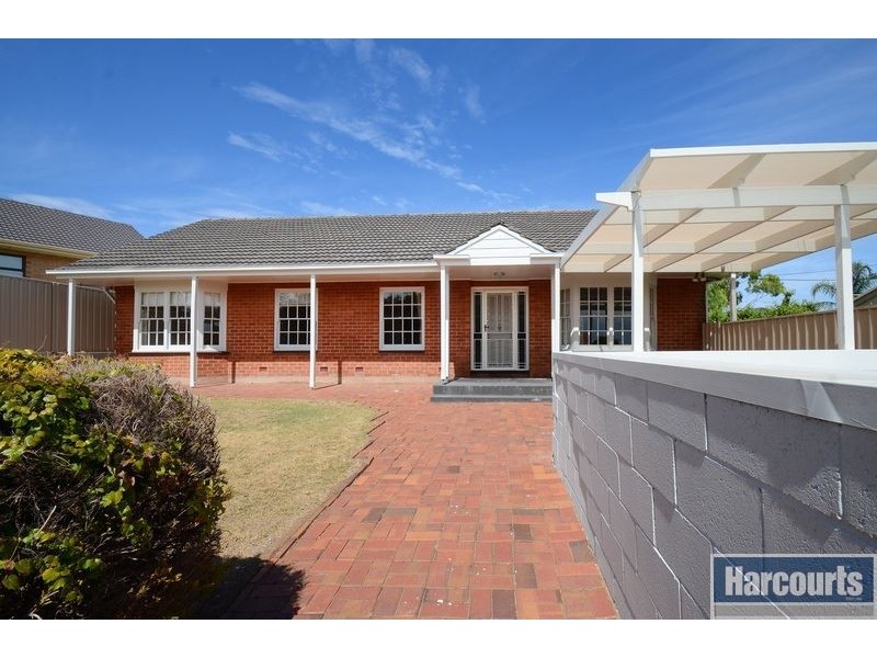 11 Coolinga Road, Marino SA 5049