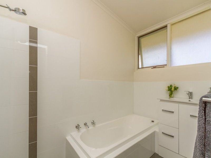 29 Peera Street, Hallett Cove SA 5158