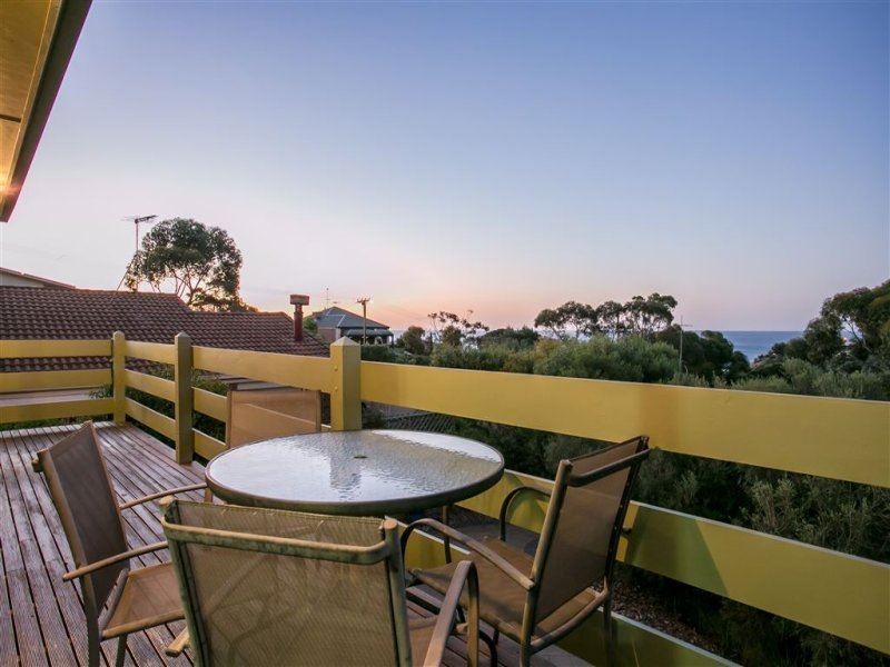 24 Pindee Street, Hallett Cove SA 5158