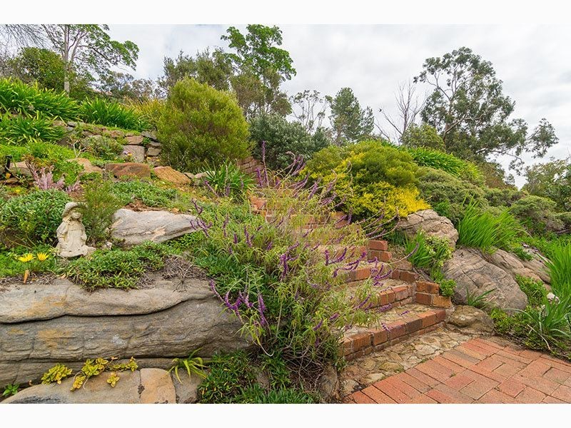 20 Maluka Drive, Happy Valley SA 5159