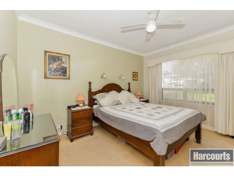 8 Keen Avenue, Seaview Downs SA 5049