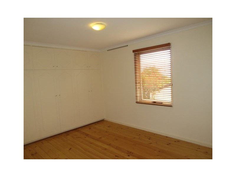 2 Columbia Court, Hallett Cove SA 5158