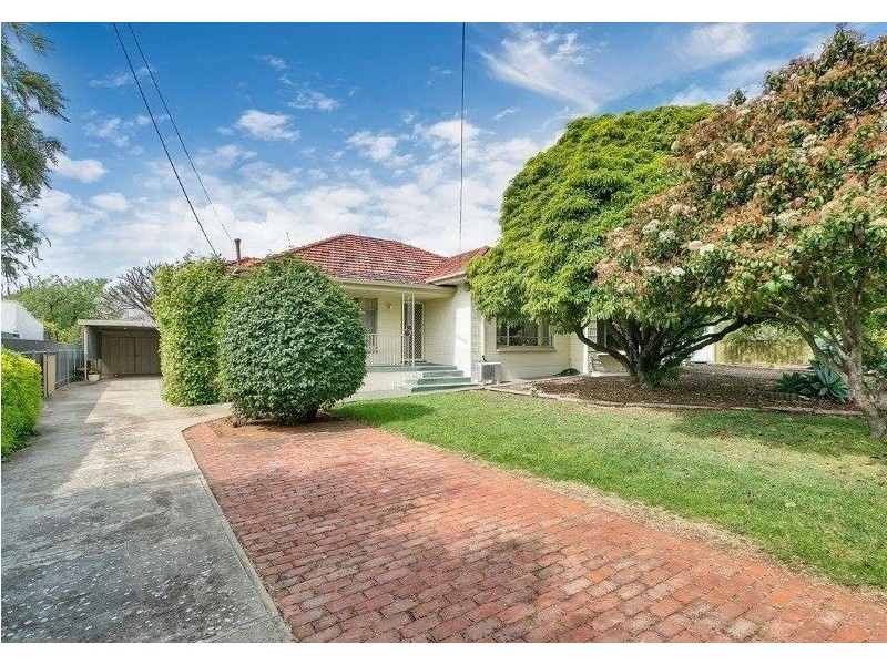 27 Ophir Crescent, Seacliff Park SA 5049
