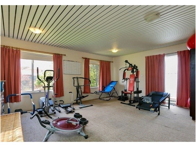 27 Ophir Crescent, Seacliff Park SA 5049