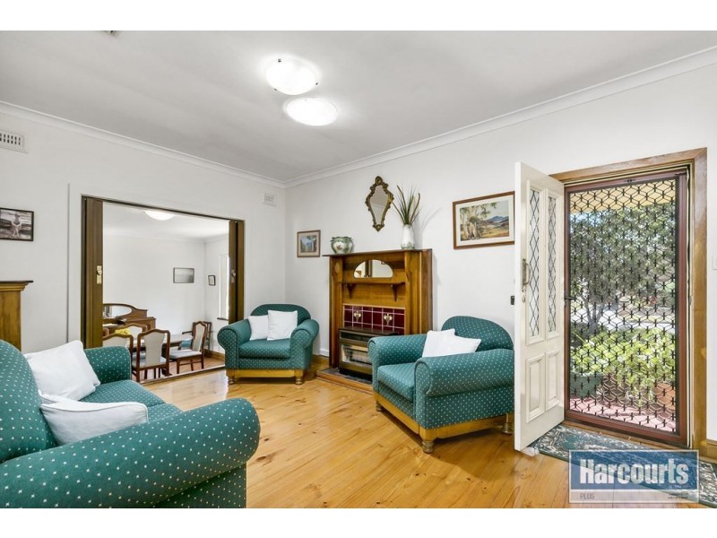 24 Jervois Terrace, Marino SA 5049