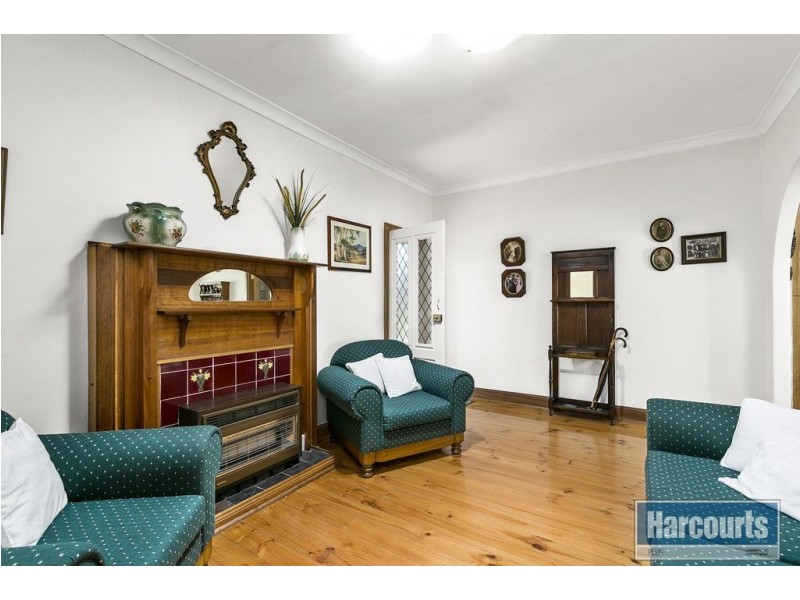 24 Jervois Terrace, Marino SA 5049