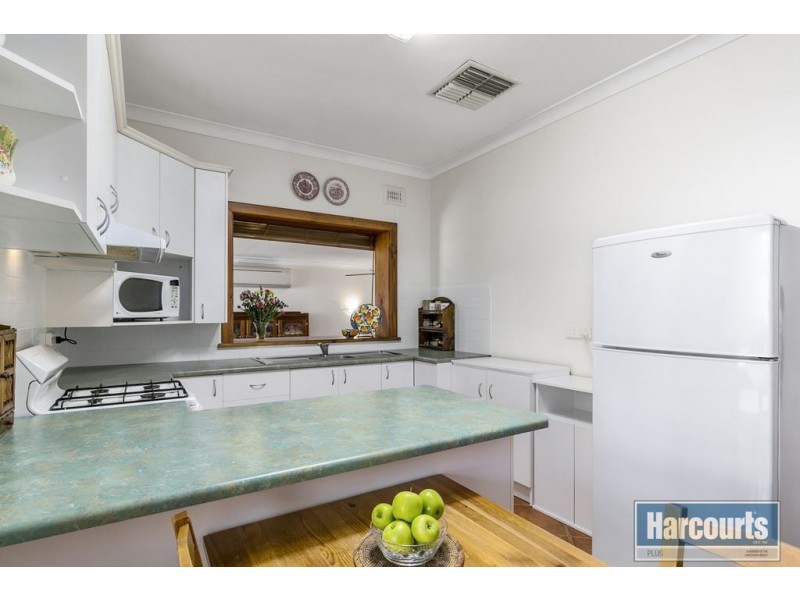 24 Jervois Terrace, Marino SA 5049