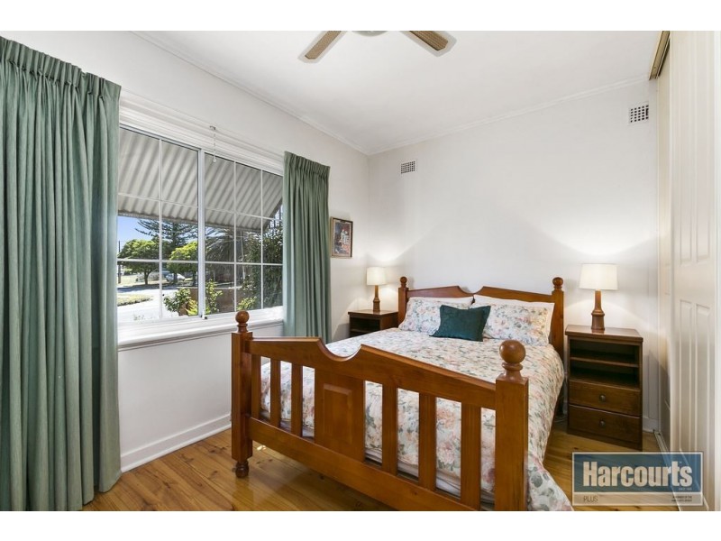 24 Jervois Terrace, Marino SA 5049