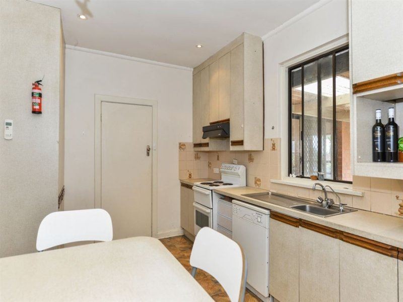 12 Benny Crescent, South Brighton SA 5048