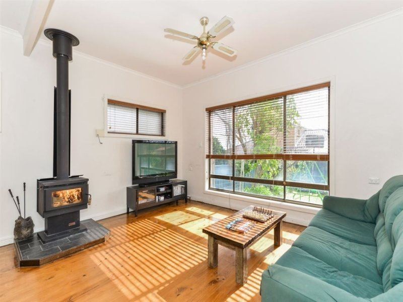 12 Benny Crescent, South Brighton SA 5048