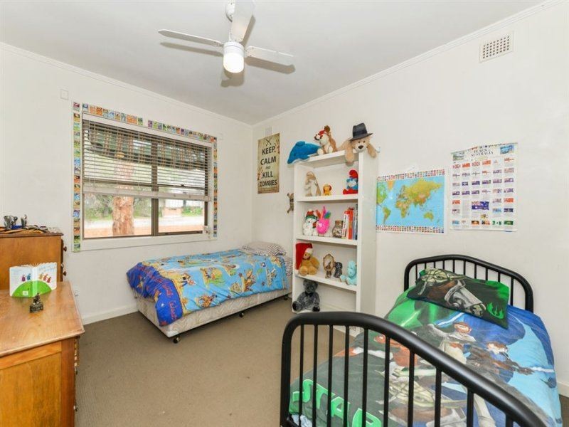 12 Benny Crescent, South Brighton SA 5048