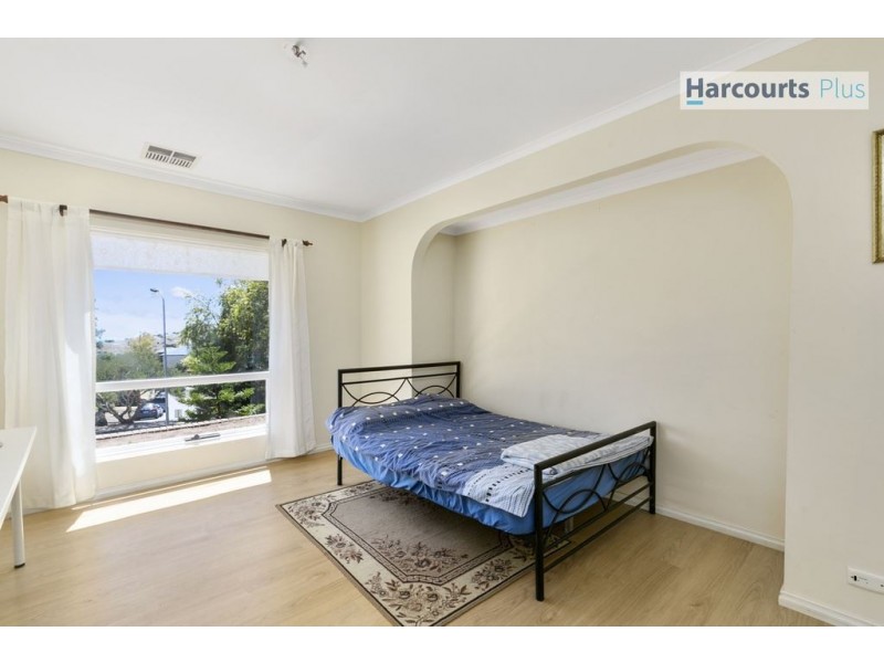 11 Grantala Court, Hallett Cove SA 5158