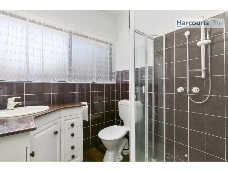 11 Grantala Court, Hallett Cove SA 5158