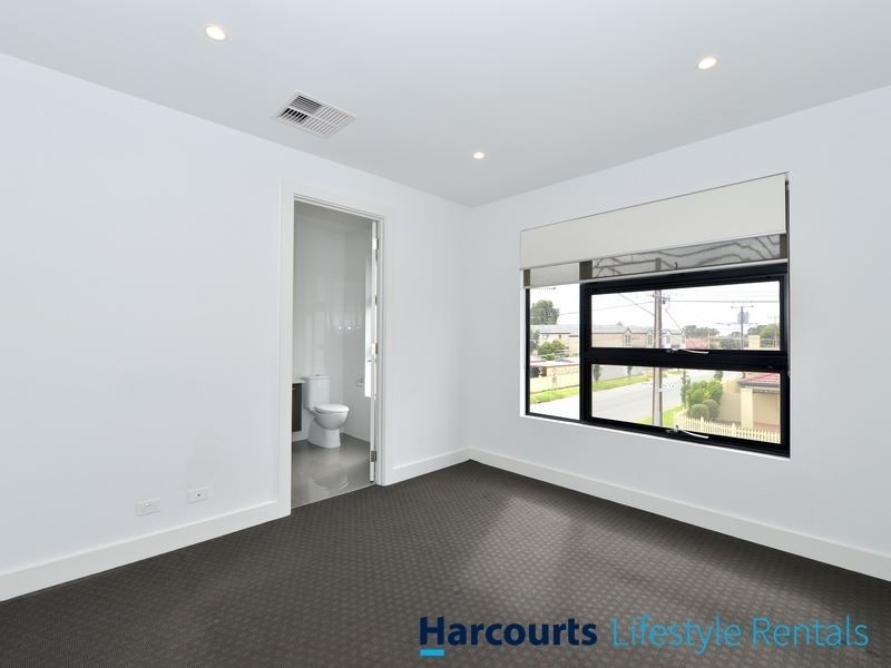 12 Ray Street, Findon SA 5023