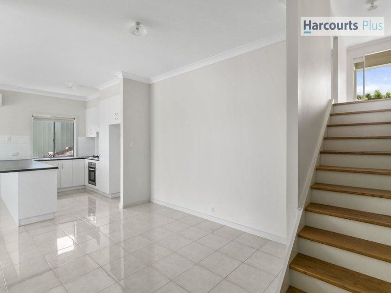 32 Thomas Way, Hallett Cove SA 5158