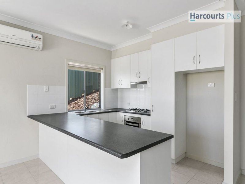 32 Thomas Way, Hallett Cove SA 5158