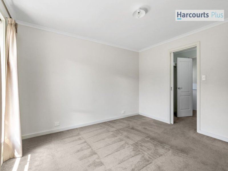 32 Thomas Way, Hallett Cove SA 5158