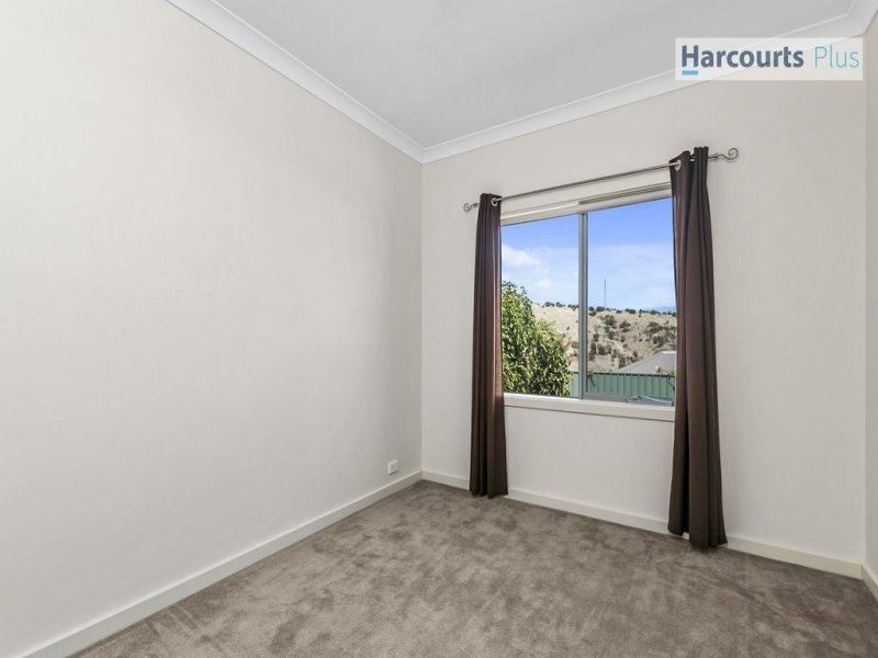 32 Thomas Way, Hallett Cove SA 5158