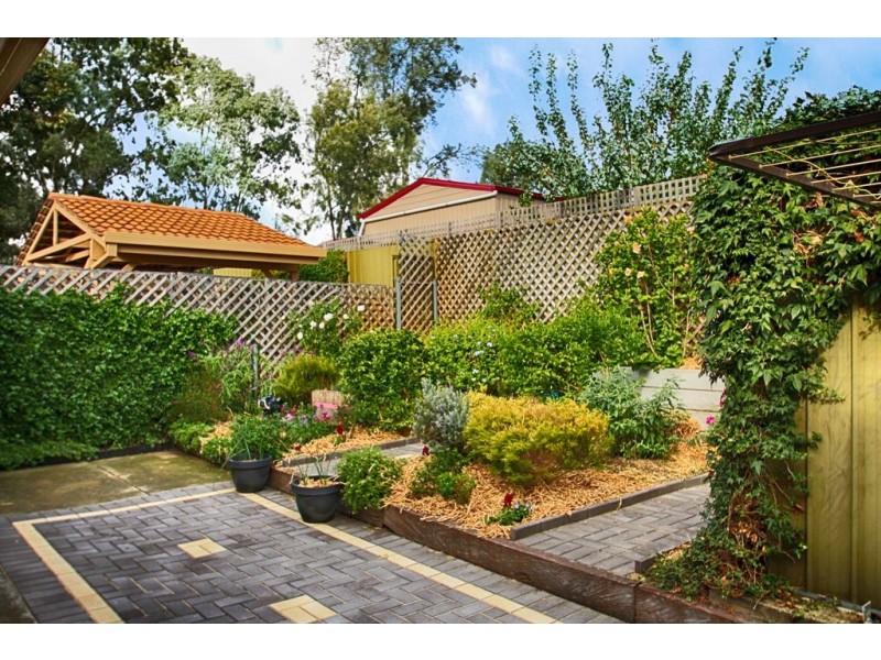 18/1 Lyric Street, Aberfoyle Park SA 5159