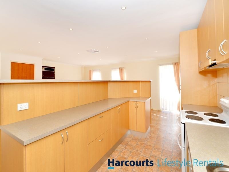 7 Tindall Crescent, Sheidow Park SA 5158