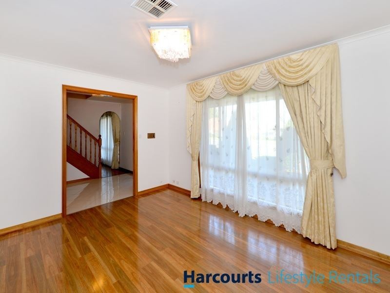 5 Edward Beck Drive, Sheidow Park SA 5158