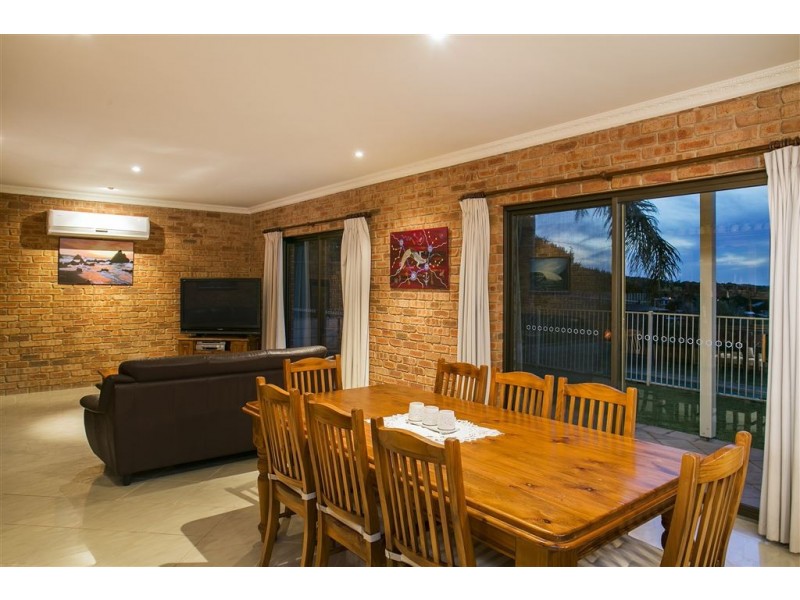 6 Lucretia Way, Hallett Cove SA 5158