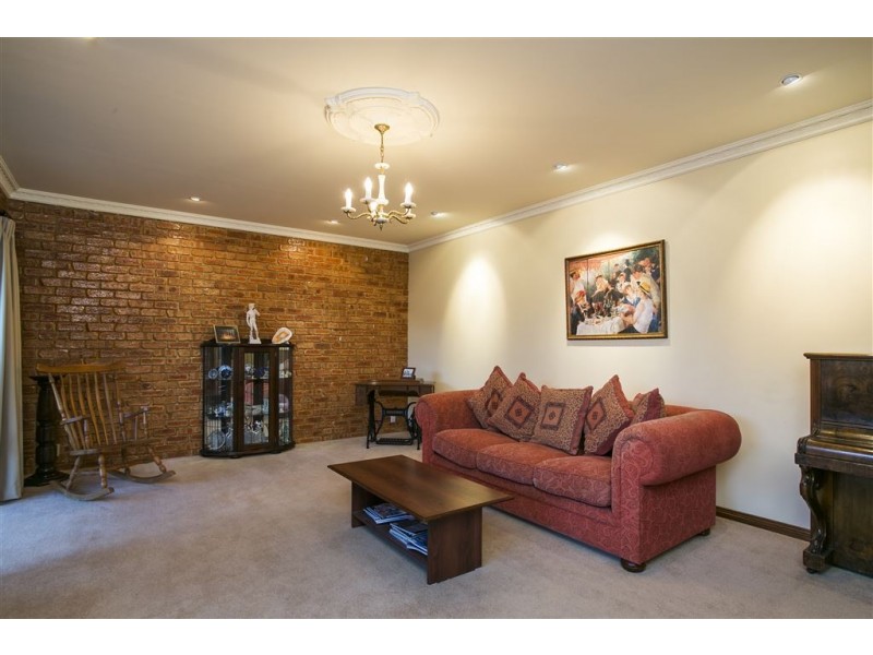 6 Lucretia Way, Hallett Cove SA 5158