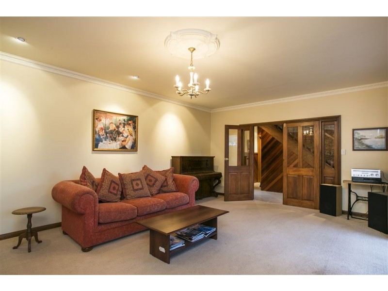 6 Lucretia Way, Hallett Cove SA 5158