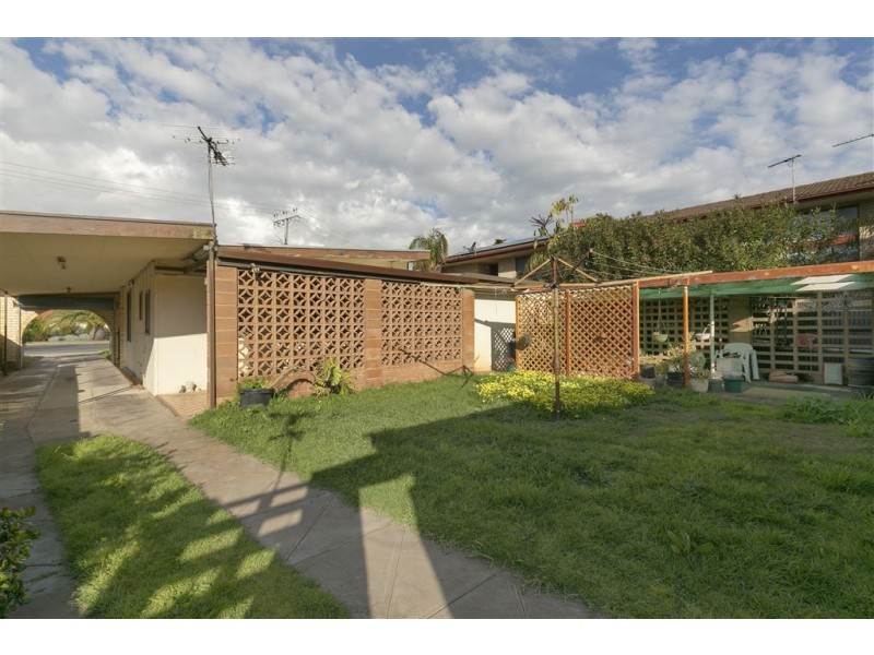 113a Military Road, Tennyson SA 5022