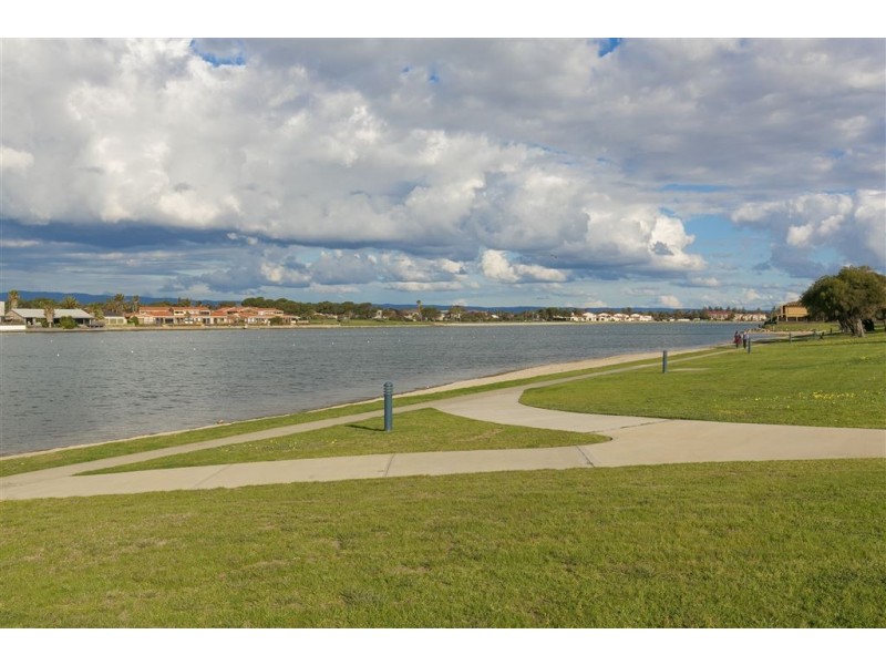 113a Military Road, Tennyson SA 5022