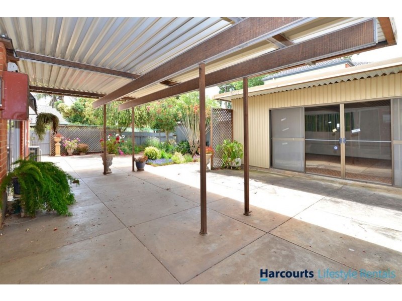 25 Hallett Avenue, Tranmere SA 5073