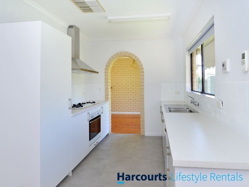 1 Coromandel Street, Flagstaff Hill SA 5159