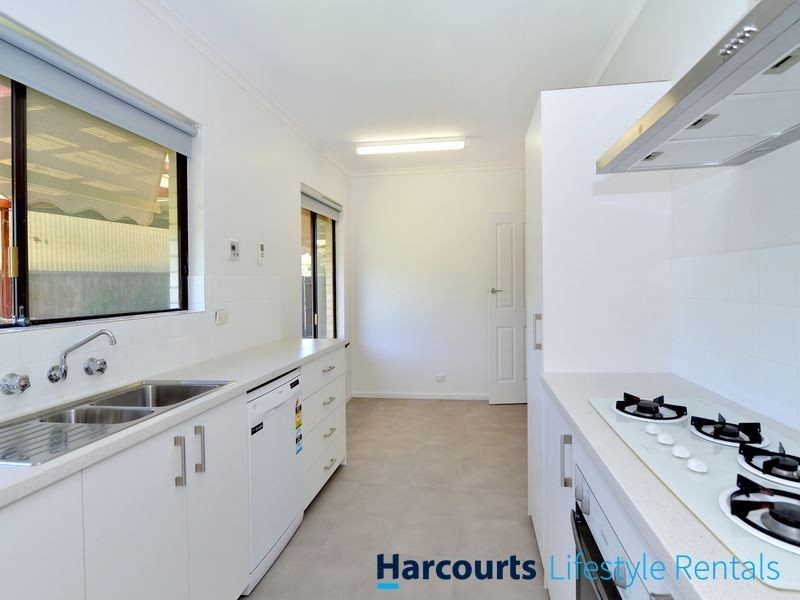 1 Coromandel Street, Flagstaff Hill SA 5159