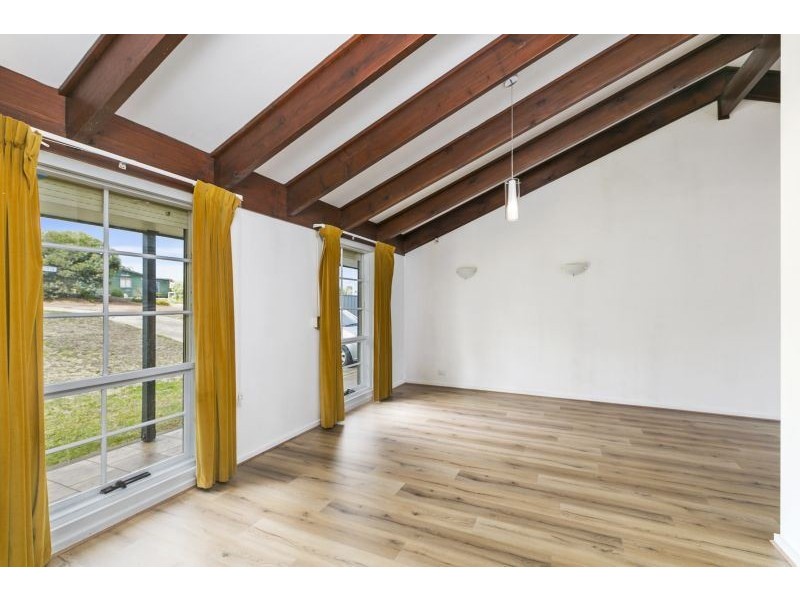 14 Grand Central Avenue, Hallett Cove SA 5158